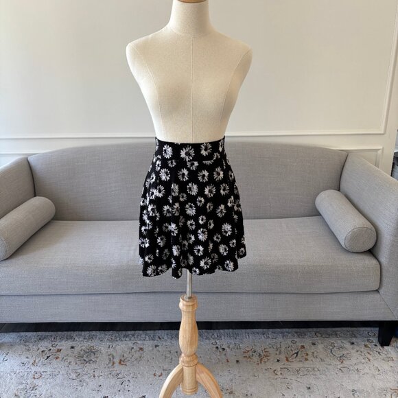 H&M Mini Skirt - Black with White Floral - Size Small - Picture 1 of 3